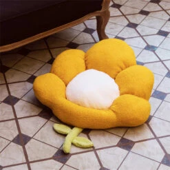 Orange Flower Cat Bed -A Great Coffee Shop 9 ccfaf2f8 ca1c 4eb2 8363 57c139419e23