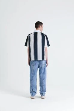 Barrow Football Polo -A Great Coffee Shop BSS25 S5BWUATH014 110 S5BWUADP037 126 1210